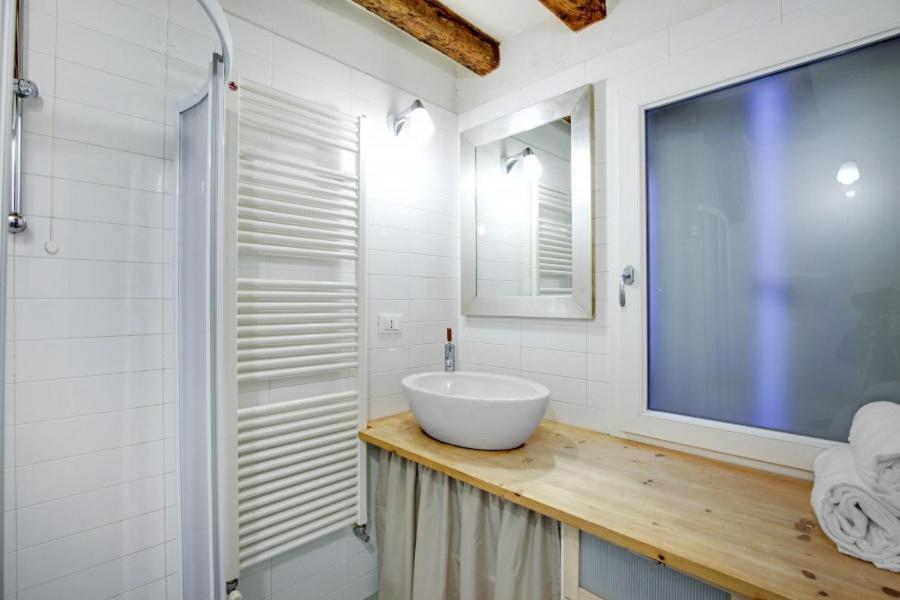 Cozy Apartment Up To 4 In Biennale Giardini By Bricola Apartments ヴェネツィア エクステリア 写真